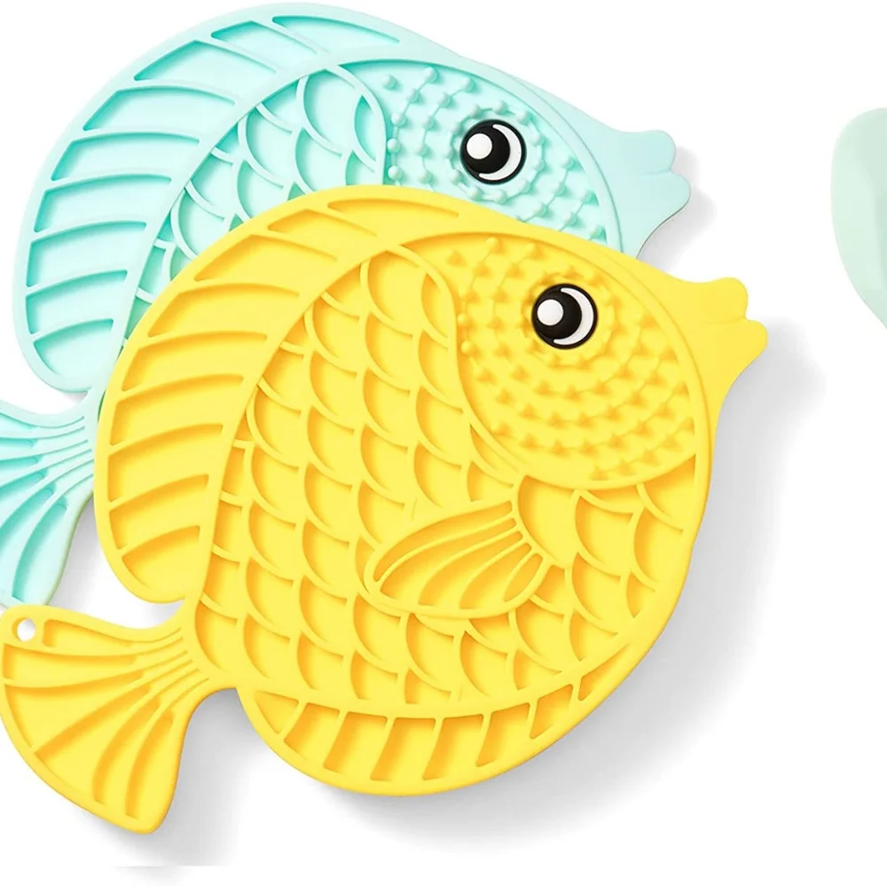 2 Pack Lick Pad for Cats or Dogs with Strong Suction Cups